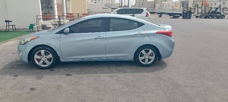 Hyundai Elantra 2013 7