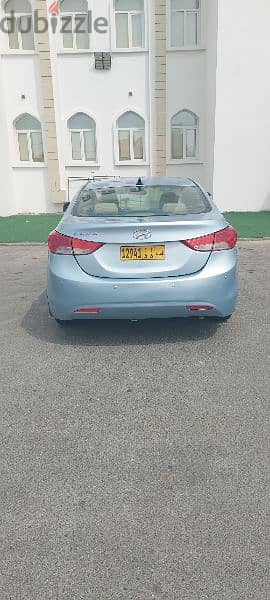 Hyundai Elantra 2013 9