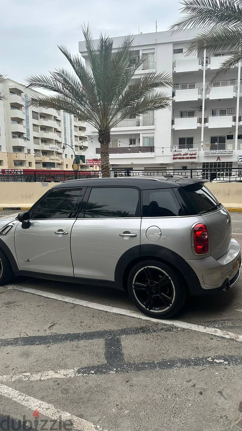 MINI COUNTRYMAN TURBO S 2012 GCC 4