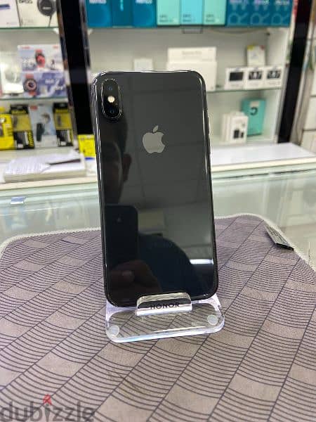 iPhone X Available 0