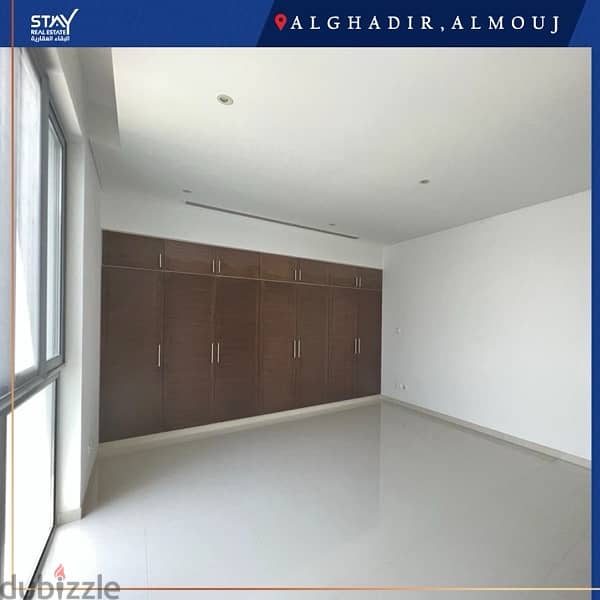 town house for sale 3+maid for life time Oman residency 13