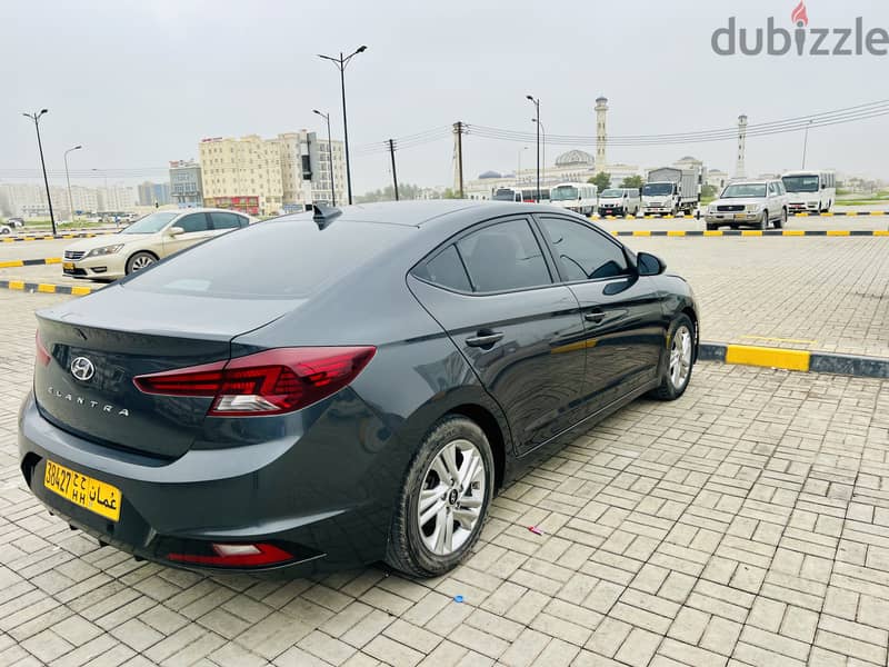 Hyundai Elantra 2021 American 12