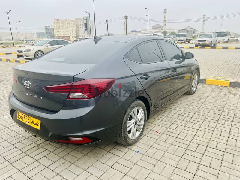 Hyundai Elantra 2021 American 13