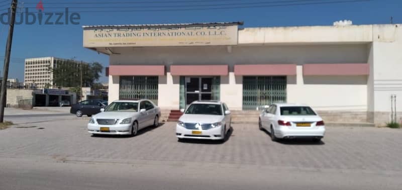 Warehouse, showroom and office opportunity in central location 7