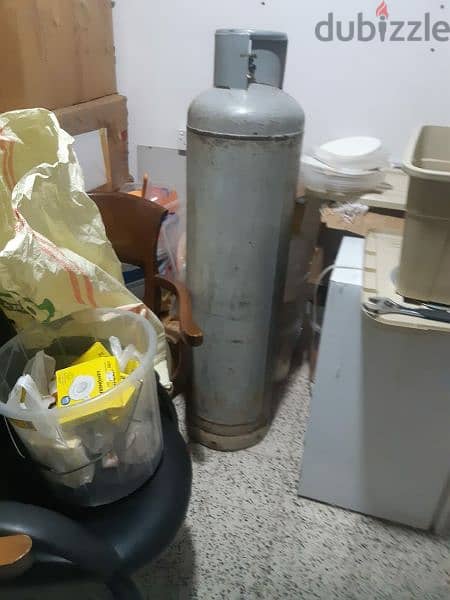 gas cylinder 0