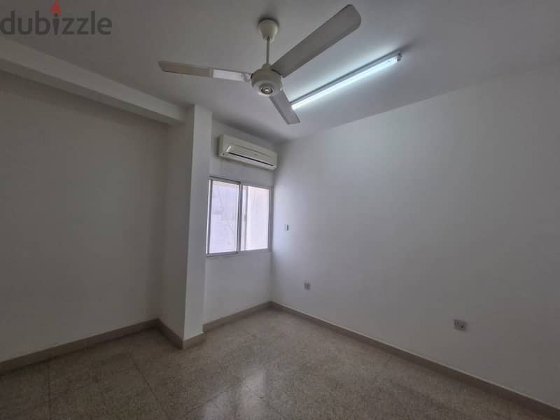 2 BR Large Flat in Khuwair Service Road 7