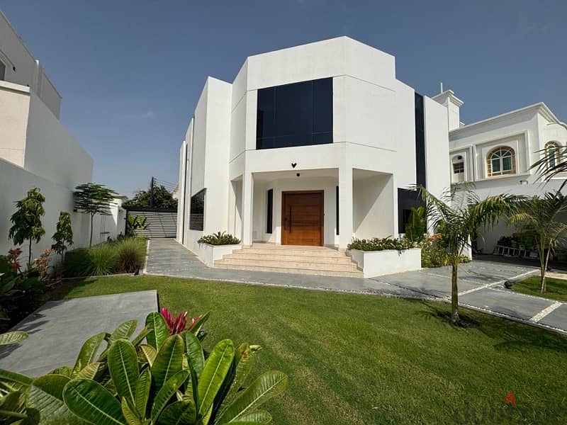 REDUCED PRICE!! LUXURY VILLA FOR SALE! - AL HAIL 2