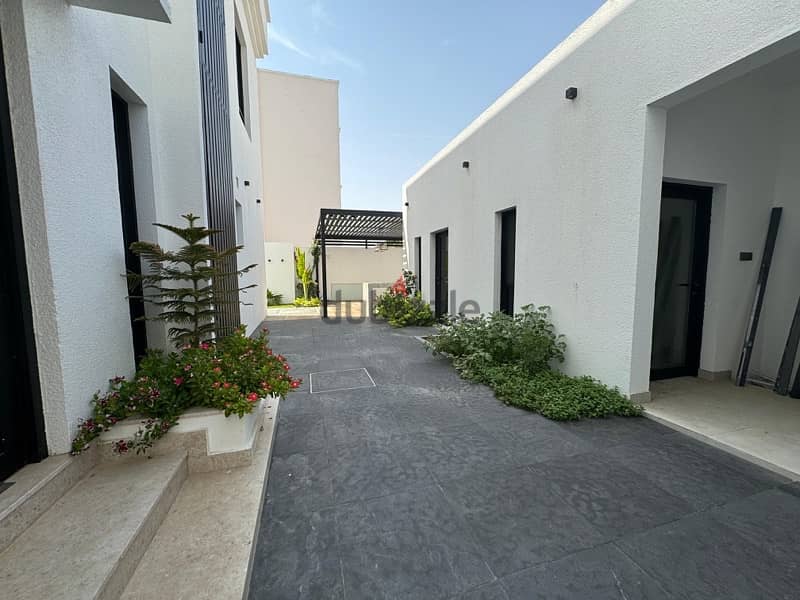 REDUCED PRICE!! LUXURY VILLA FOR SALE! - AL HAIL 10