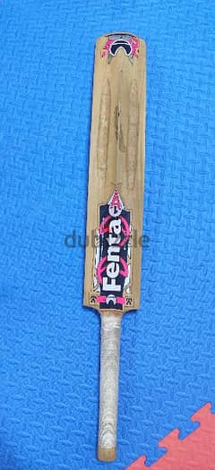 Cricket bat for Hard tennis ball