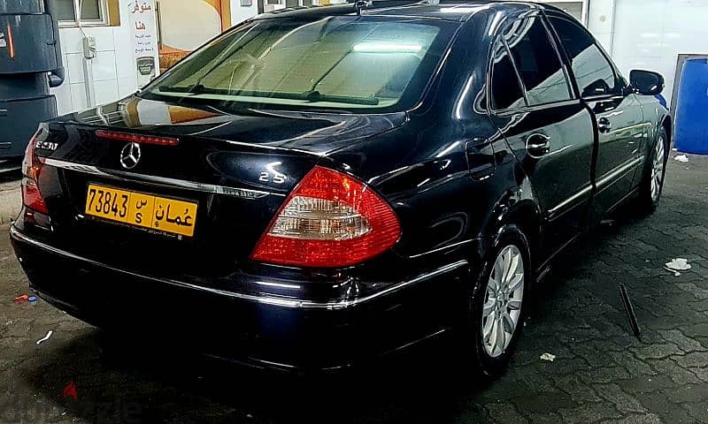 Benz / E250 4