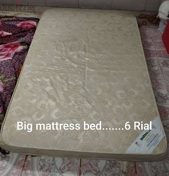 Small mattress bed and big  mattress bed for sale 0