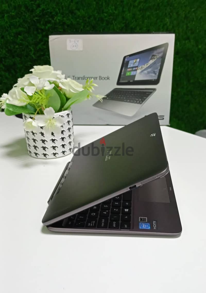 Asus Transformer Book 2 GB Ram 64 GB Storage 2