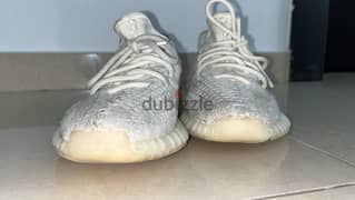 YEEZY BOOST 350 BONE COLOUR