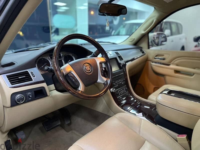 Cadillac Escalade  2012 4