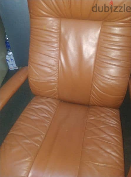 leather sofa for sale good condition 2