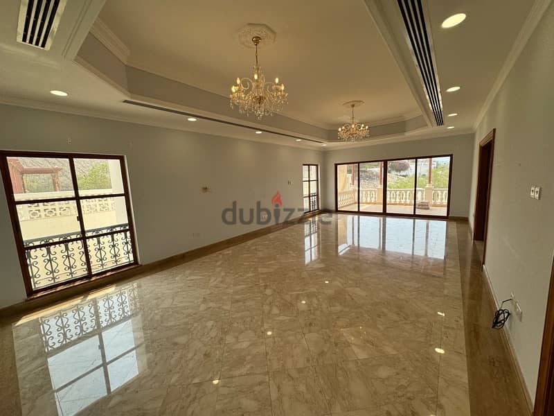 highly recommend 5+1bhk for rent in qurum heights 12