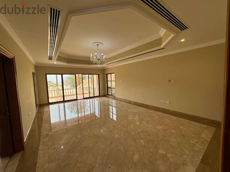 highly recommend 5+1bhk for rent in qurum heights 13