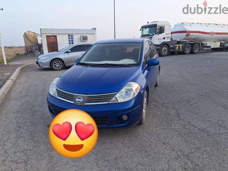 Nissan Versa 2011 2