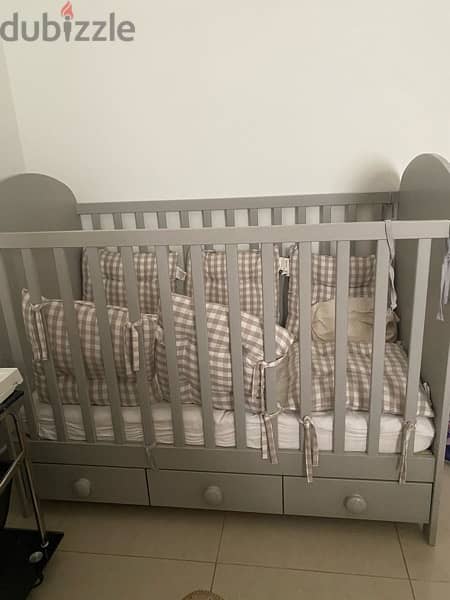 IKEA baby crib in very good condition. 2