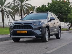 Toyota RAV 4 XLE 2021 0