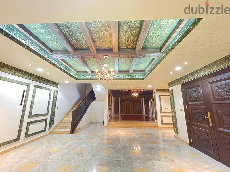 Luxurious villa for rent in Al Qurm Beach 14