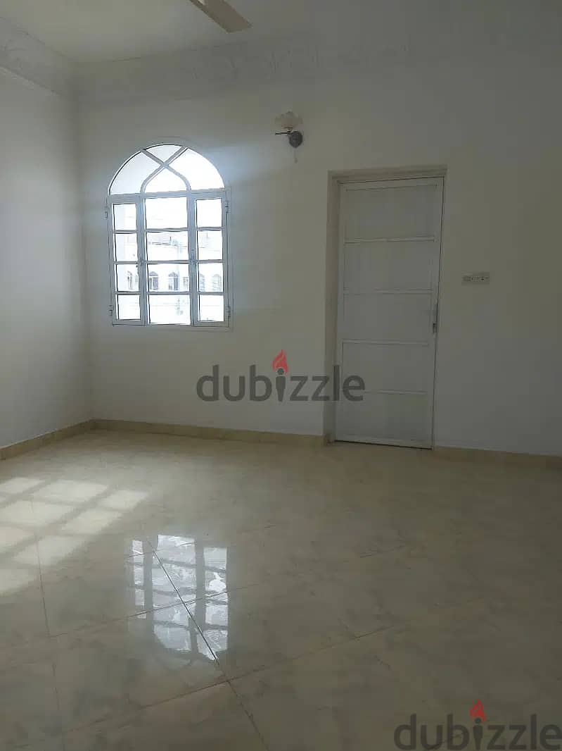 5 BHK villa for sale in Al-Gubara south near Bousher Stadium. 3