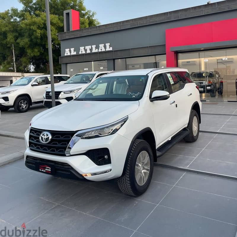 Toyota Fortuner 2024 Vx 2