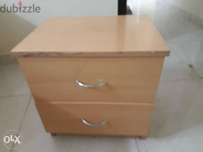 Good Condition Side Table for Immediate Sale 3