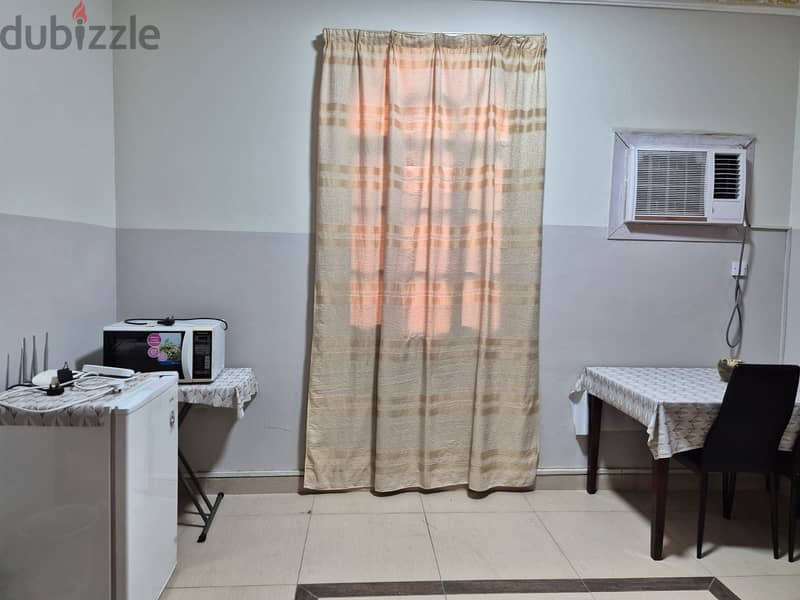 Studio Apartment fully furnished for Non Cooking Single Executive M/F 2