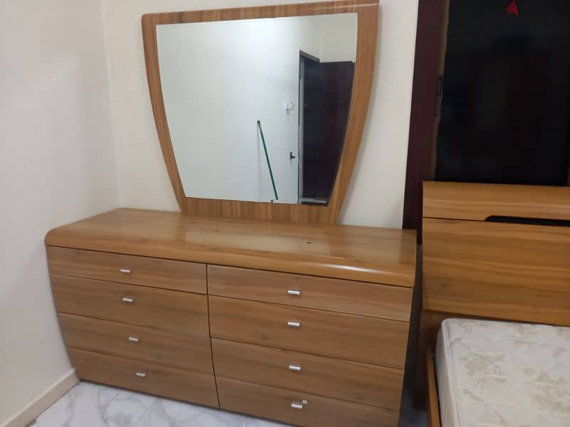 Bedroom set for sale 6