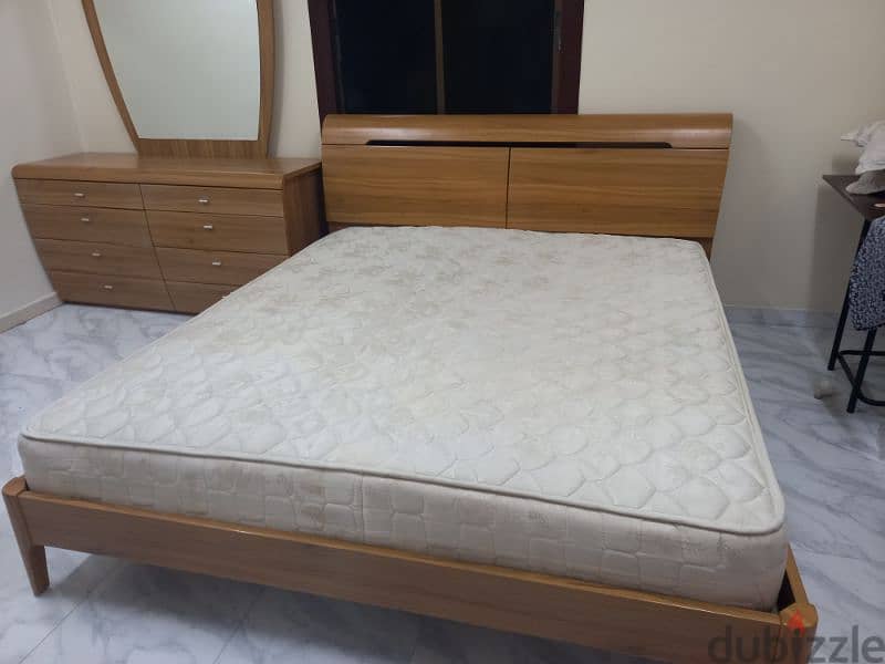 Bedroom set for sale 9