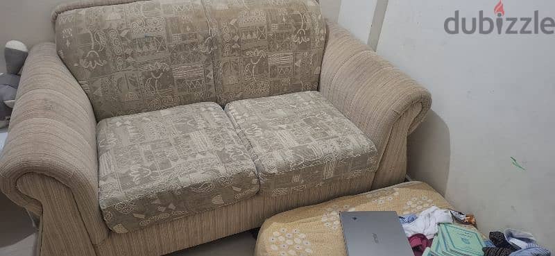 sofa in furniture very nice condition 3