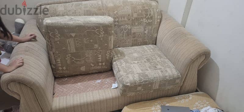 sofa in furniture very nice condition 4