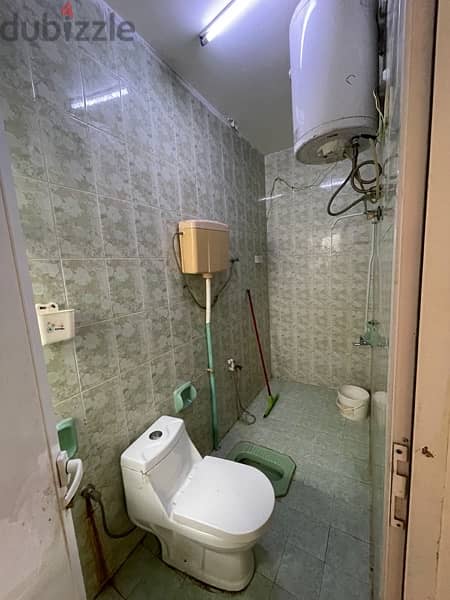 One room for rent with attached bathroom 1