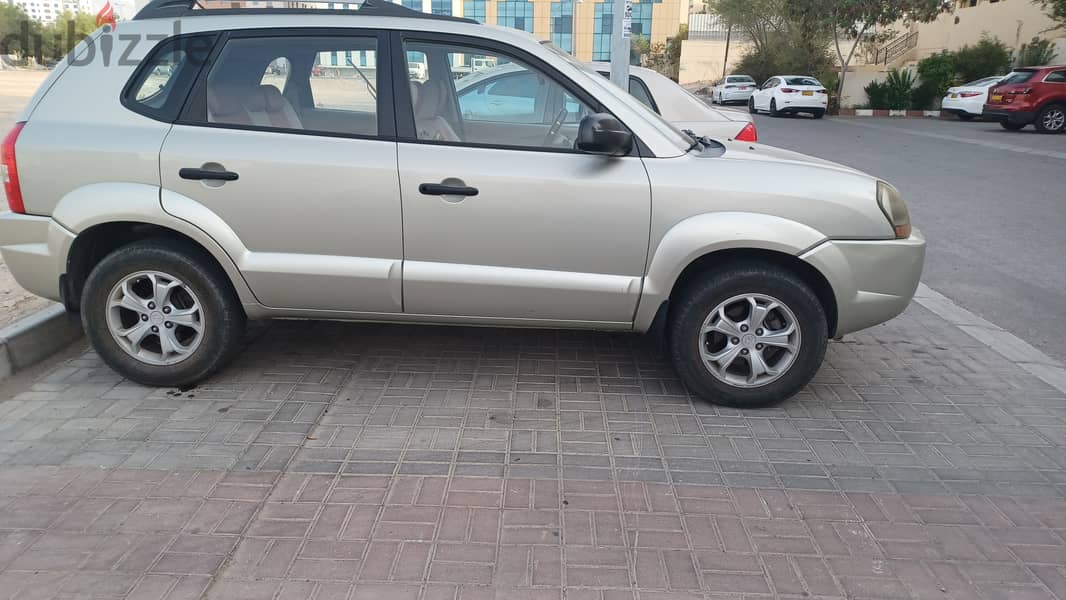 Hyundai Tucson 2009 1