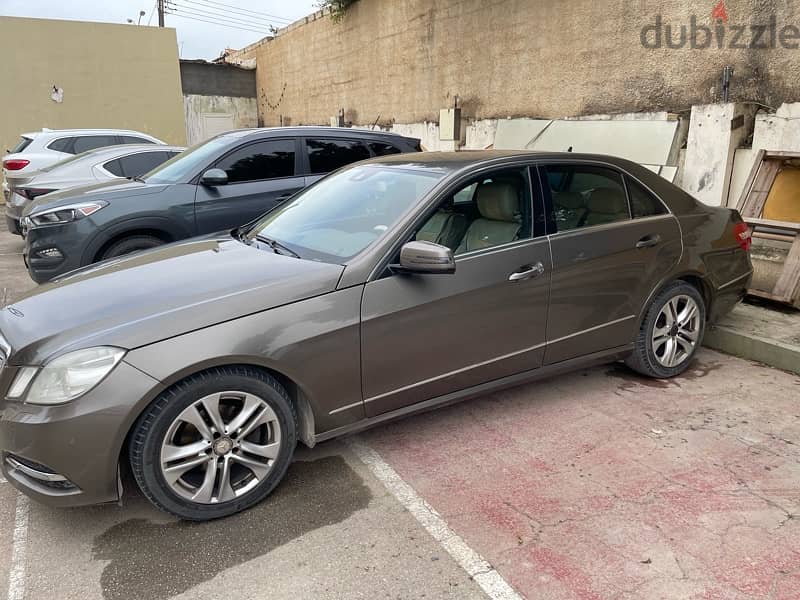 Mercedes-Benz E200 2013 4