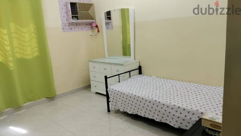 Bachelor Room For Rent - Clean and Neat 2