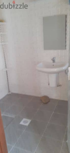 One BH Flat near spar supermarket cbd ruwi 2