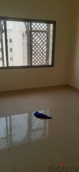 One BH Flat near spar supermarket cbd ruwi 4