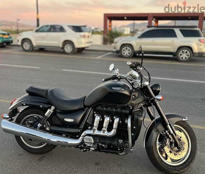 Triumph Rocket III Roadster 1