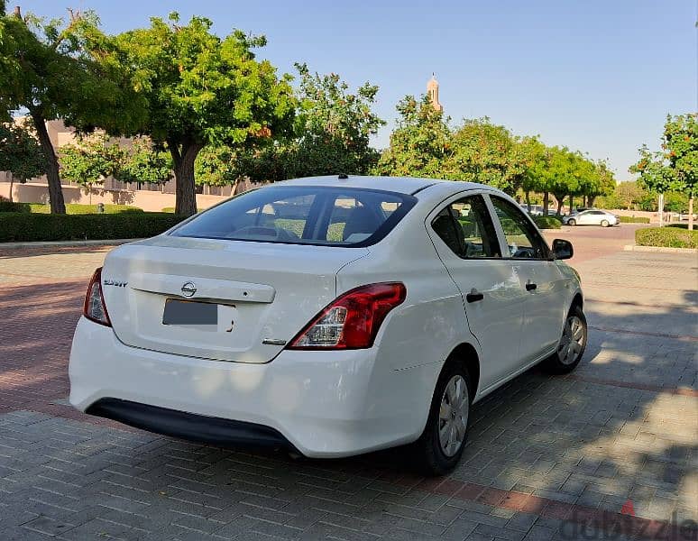 Nissan Sunny 2016 0