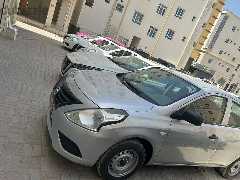 nissan sunny cars for rent 7 rials daily 9