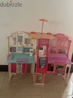 girls Barbie play house for sale