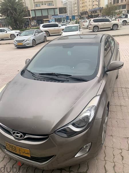 Hyundai Elantra 2013 1