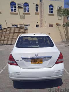 Nissan Versa 2009 0