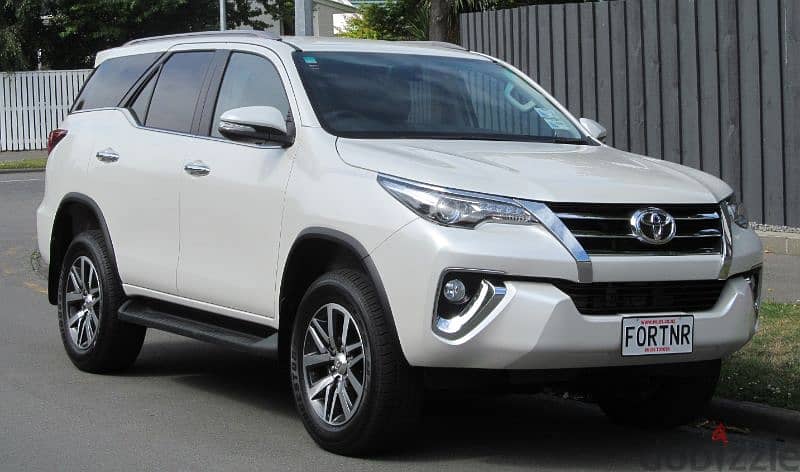 Available for rent Toyota fortuner 1