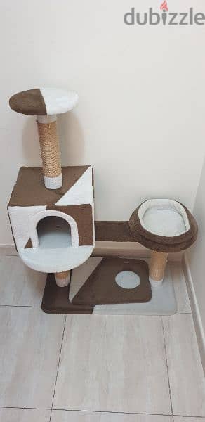 cat tree house. 0