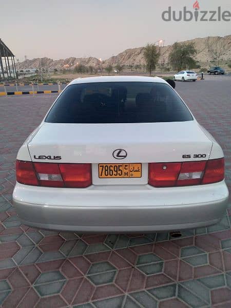 Lexus ES 300 1999 1