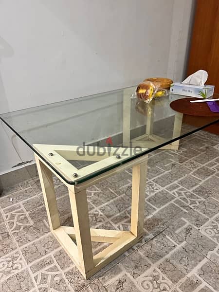 glass dinning table 0