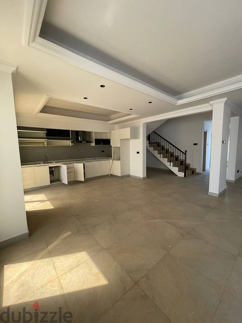 "SR-SM-590** Spacious Villa for Rent in Almawaleh South 5